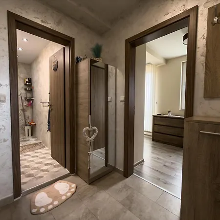 Apartment Desitas